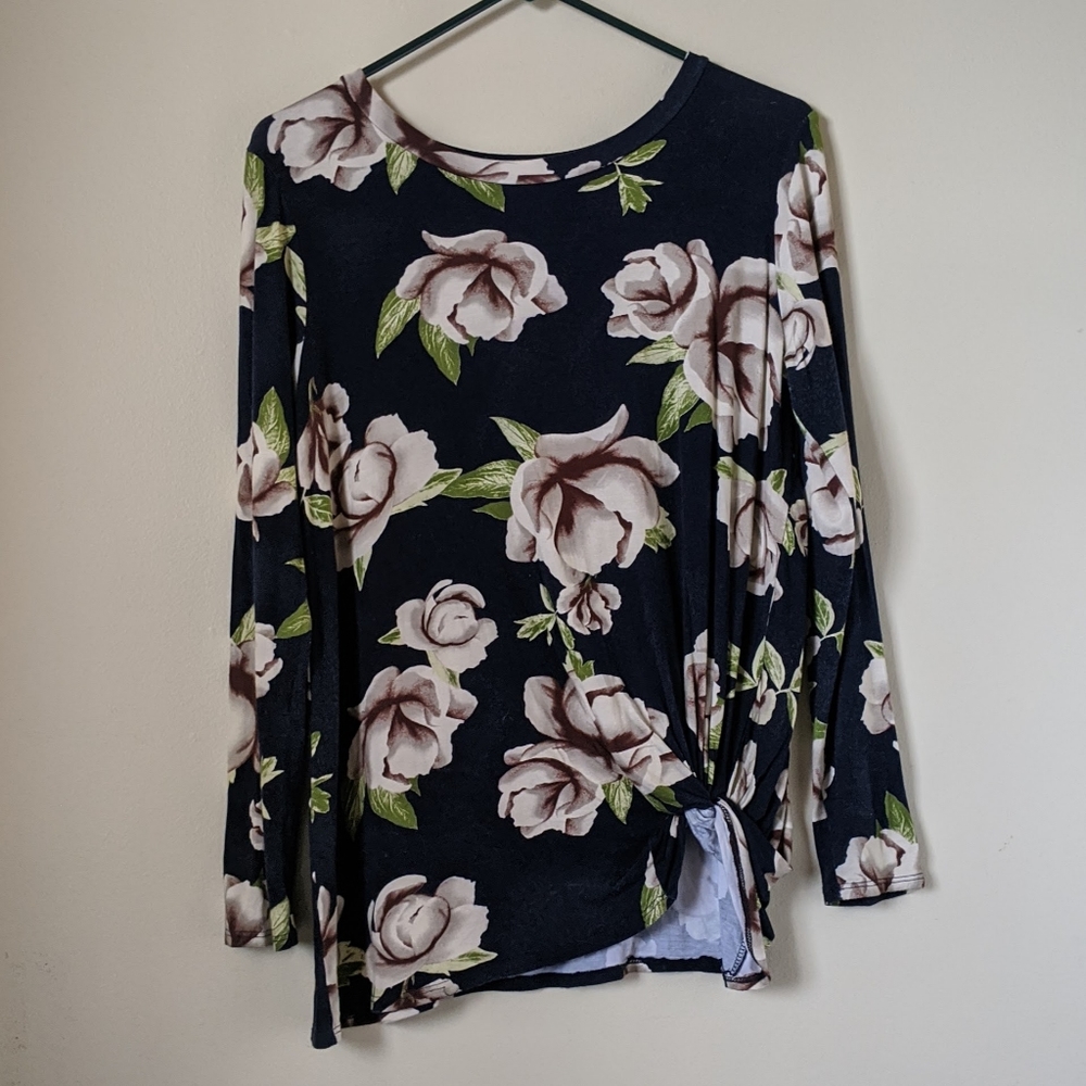 Long Sleeve Floral Top W/ Knot Detail Twenty Ten